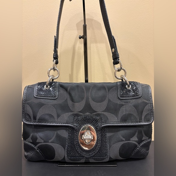 Coach Peyton Black Signature Satchel - Picture 1 of 9